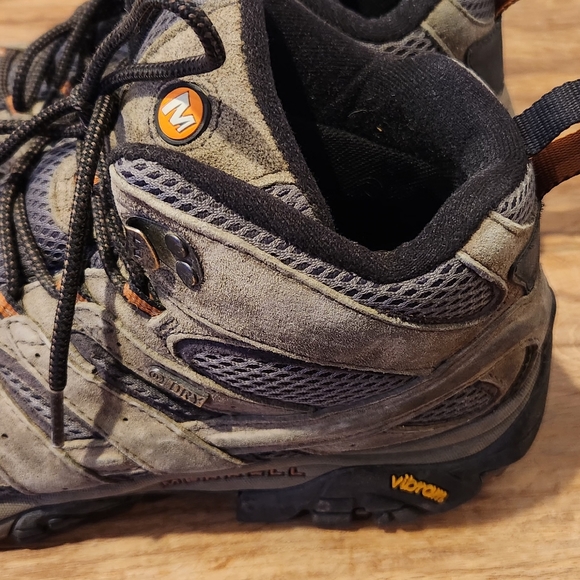 Merrell Vibram Hi Tops - Picture 5 of 9